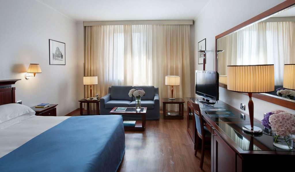 Starhotels Excelsior Bologna Bilik gambar