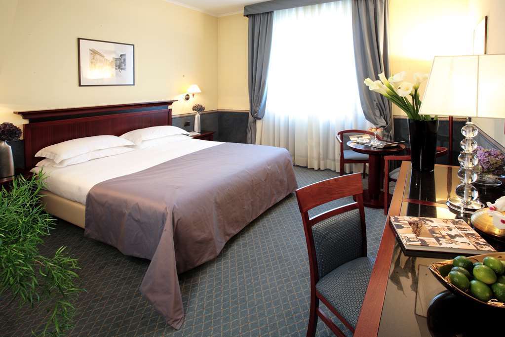 Starhotels Excelsior Bologna Bilik gambar